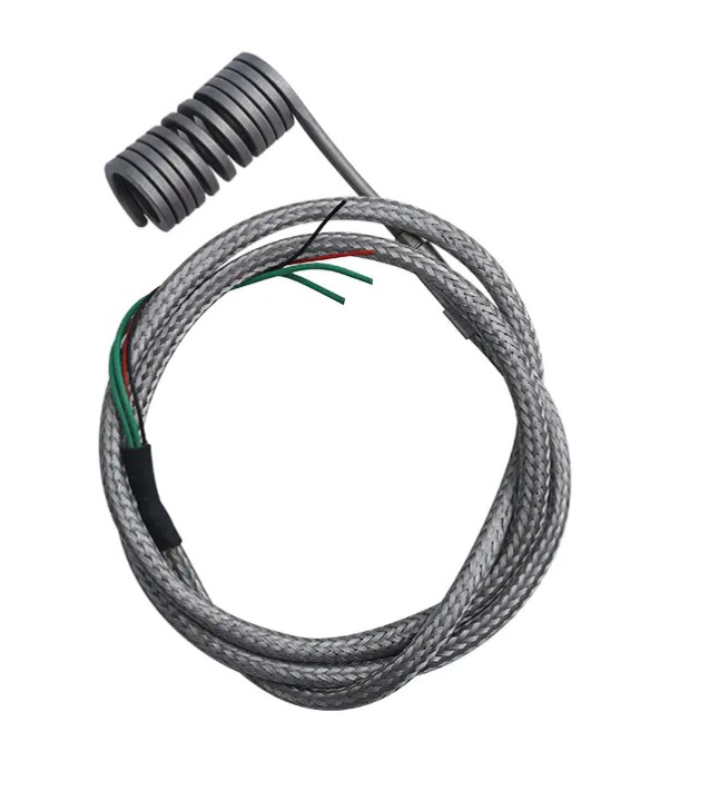 Enjeksiyon kalıplama makinesi ve sıcak koşucu ısıtıcı: Yüksek hassasiyetli plastik ürün üretiminin temel taşı